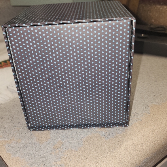 Pop Art Soy Blend Scented Candle Magnetic No,,- Blue and White - Picture 2 of 7